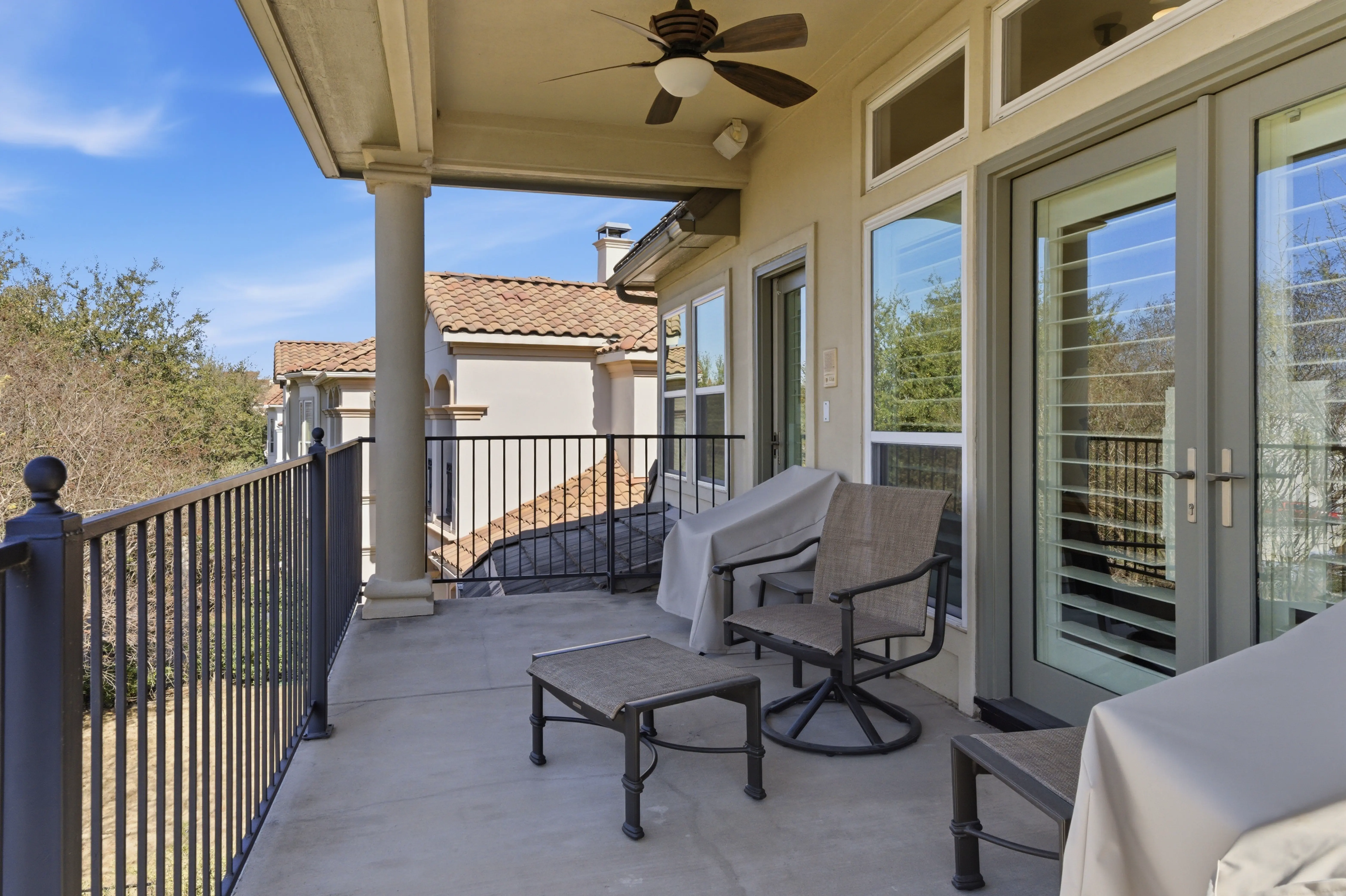 Upstairs balcony